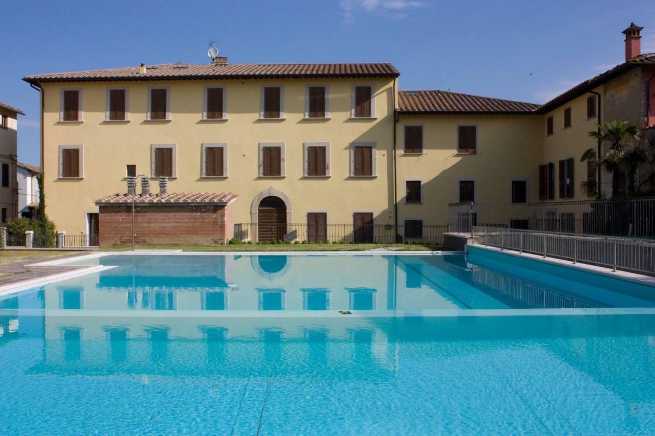 Aparthotel Borgo di Gramugnana Usigliano Esterno foto
