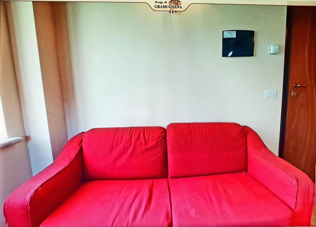 Aparthotel Borgo di Gramugnana Usigliano Esterno foto