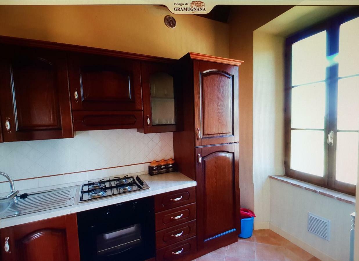 Aparthotel Borgo di Gramugnana Usigliano Esterno foto