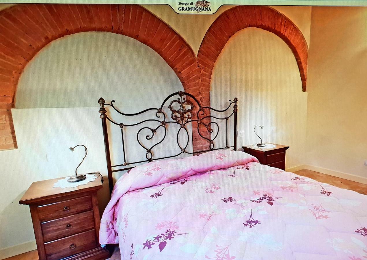 Aparthotel Borgo di Gramugnana Usigliano Esterno foto