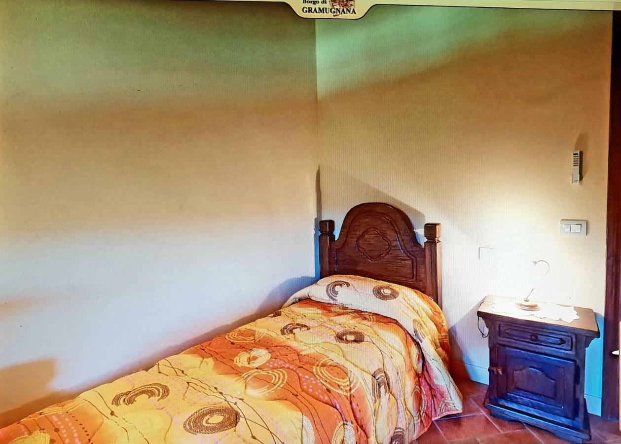 Aparthotel Borgo di Gramugnana Usigliano Esterno foto