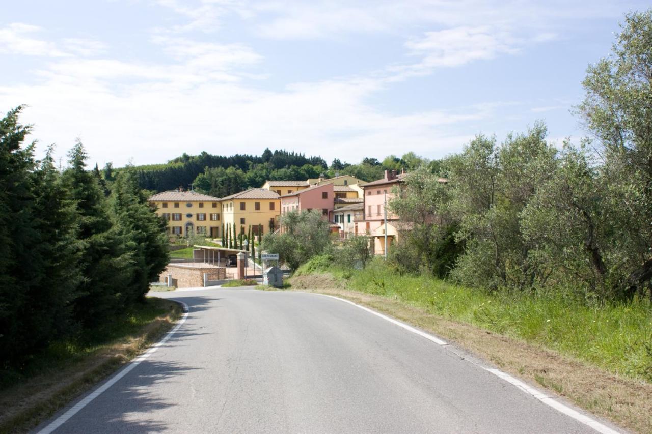 Aparthotel Borgo di Gramugnana Usigliano Esterno foto
