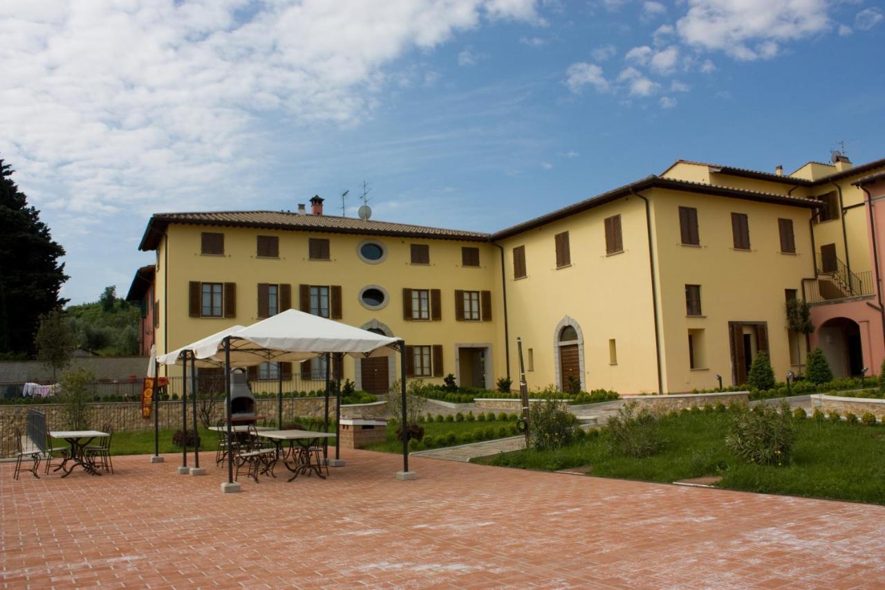 Aparthotel Borgo di Gramugnana Usigliano Esterno foto